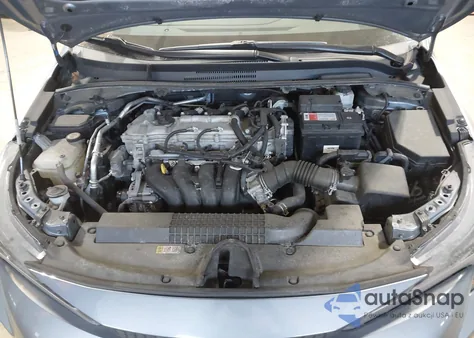 2021 Toyota Corolla Xle z USA, uszkodzony, nr VIN 5YFFPMAE5MP260526